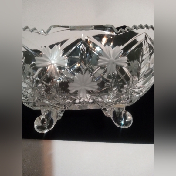 Bohemian Cut Glass Lead Crystal Footed Oblong Bowl Sawtooth Edge Daisy Etched - Picture 3 of 5